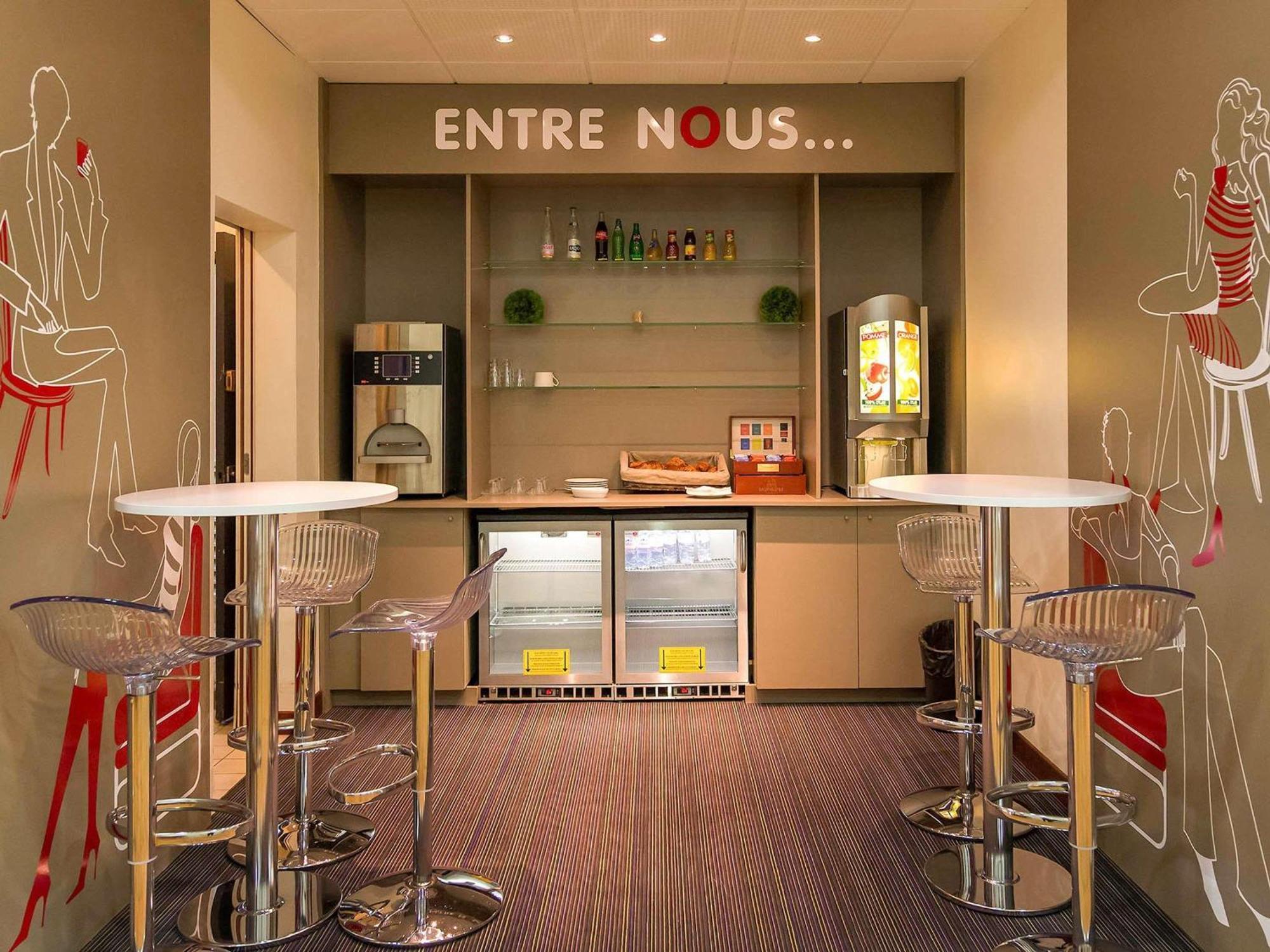 Hotel Ibis Les Moulineaux 