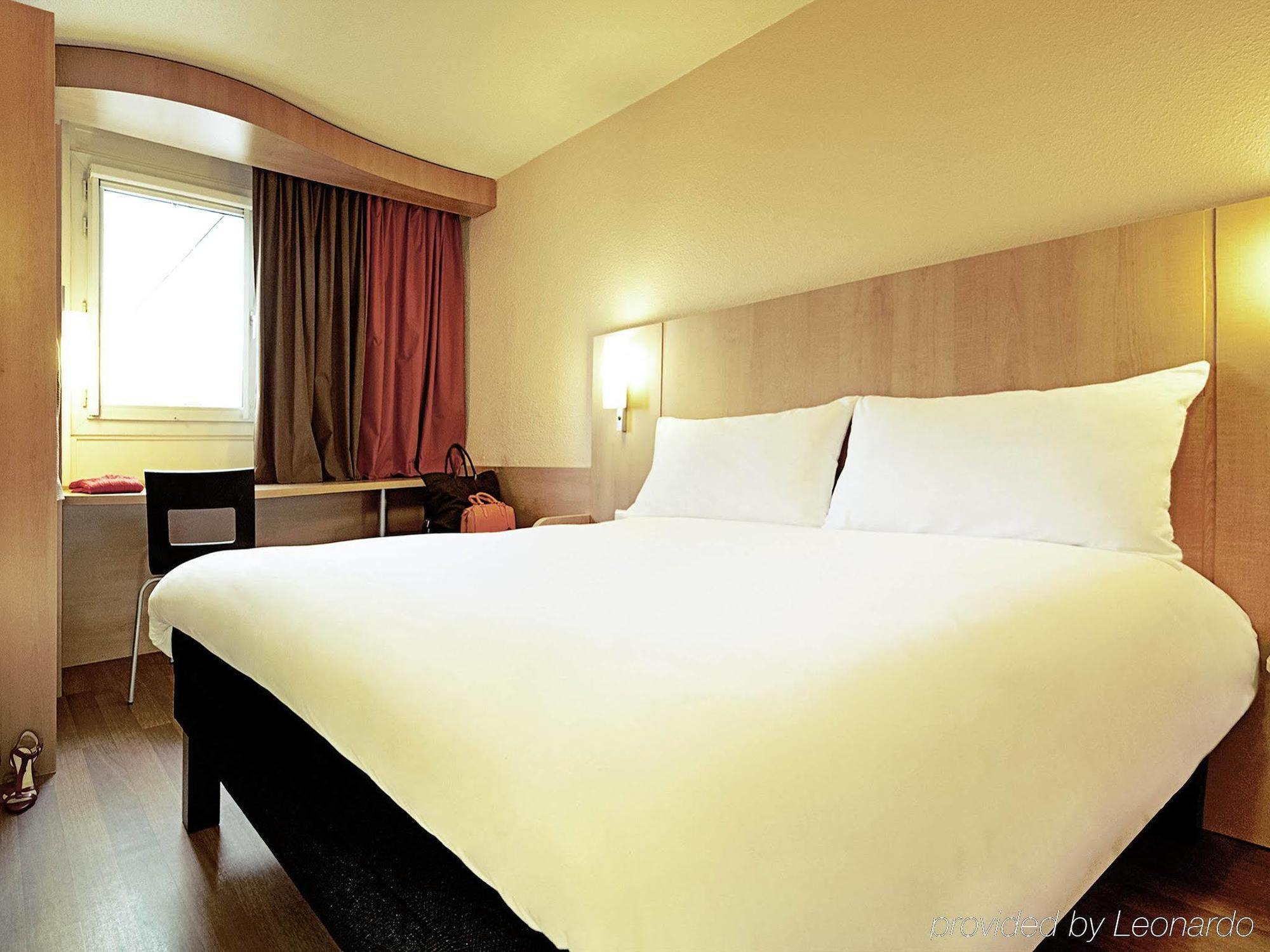Hotel Ibis Les Moulineaux 