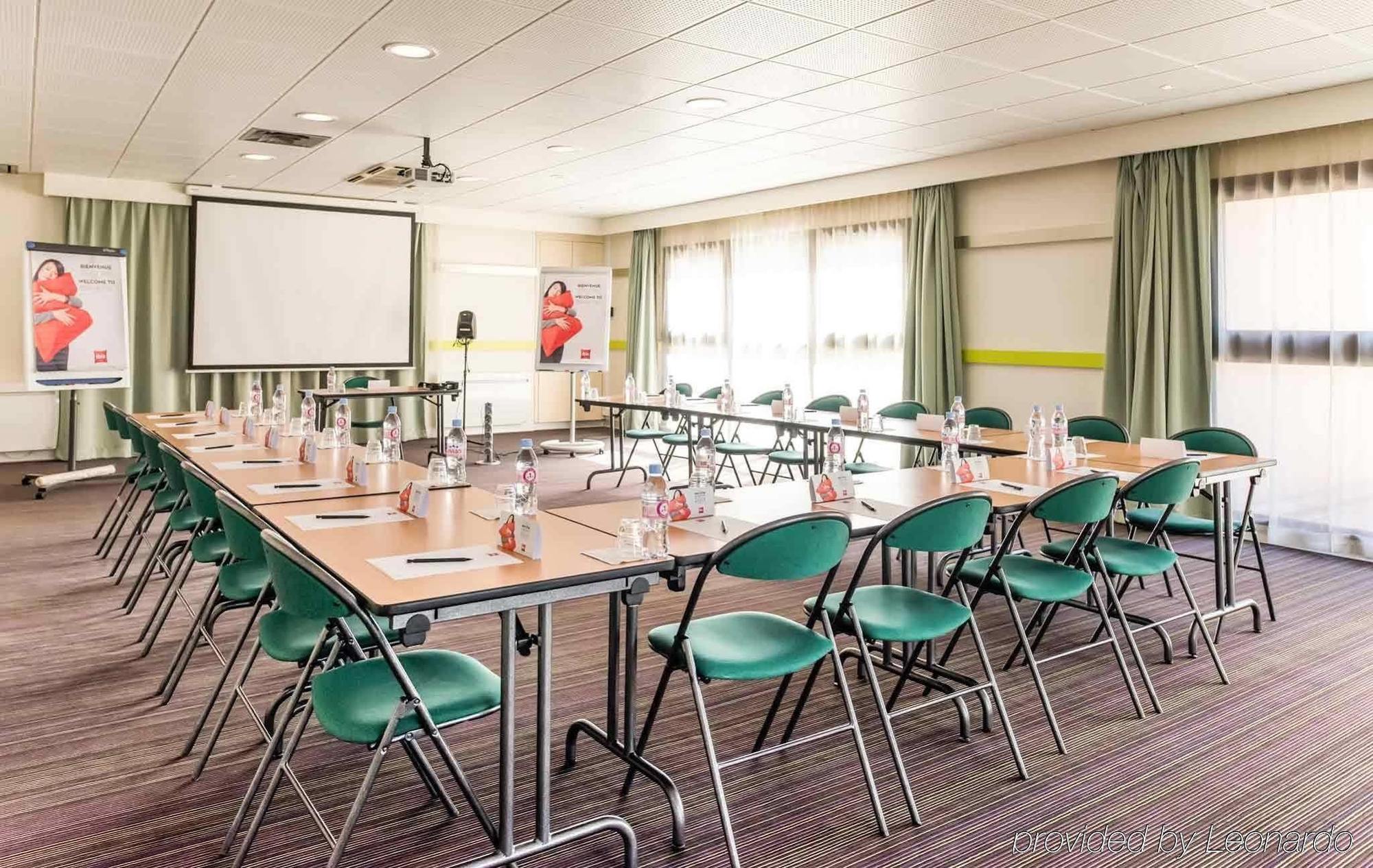Hotel Ibis Les Moulineaux 