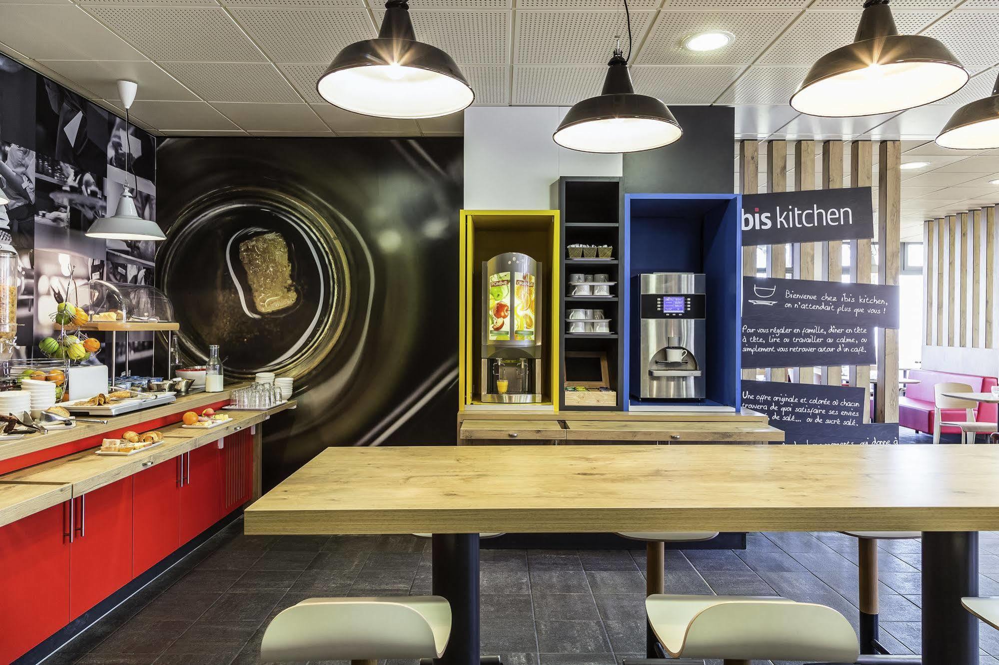 Hotel Ibis Les Moulineaux 