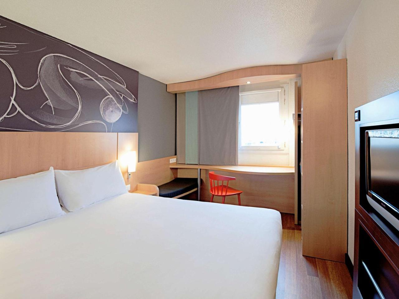 Hotel Ibis Les Moulineaux 